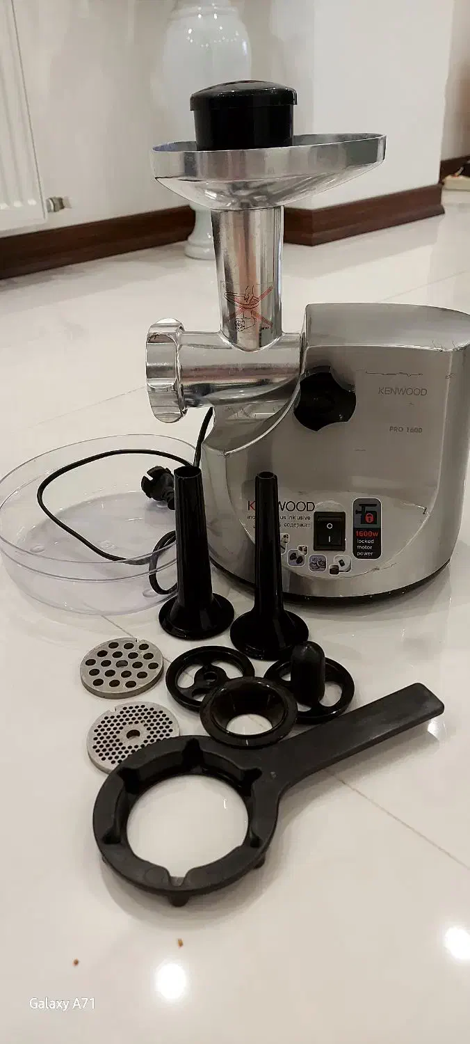 چرخ گوشت|خردکن، آسیاب، غذاساز|لاهیجان, فیاض|دیوار