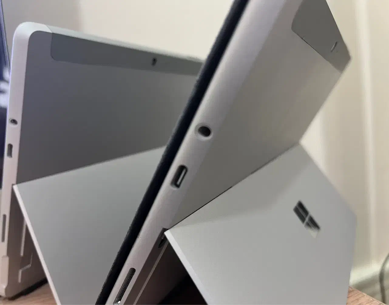 سورفیس GO 1|رایانه همراه|زاهدان, |دیوار