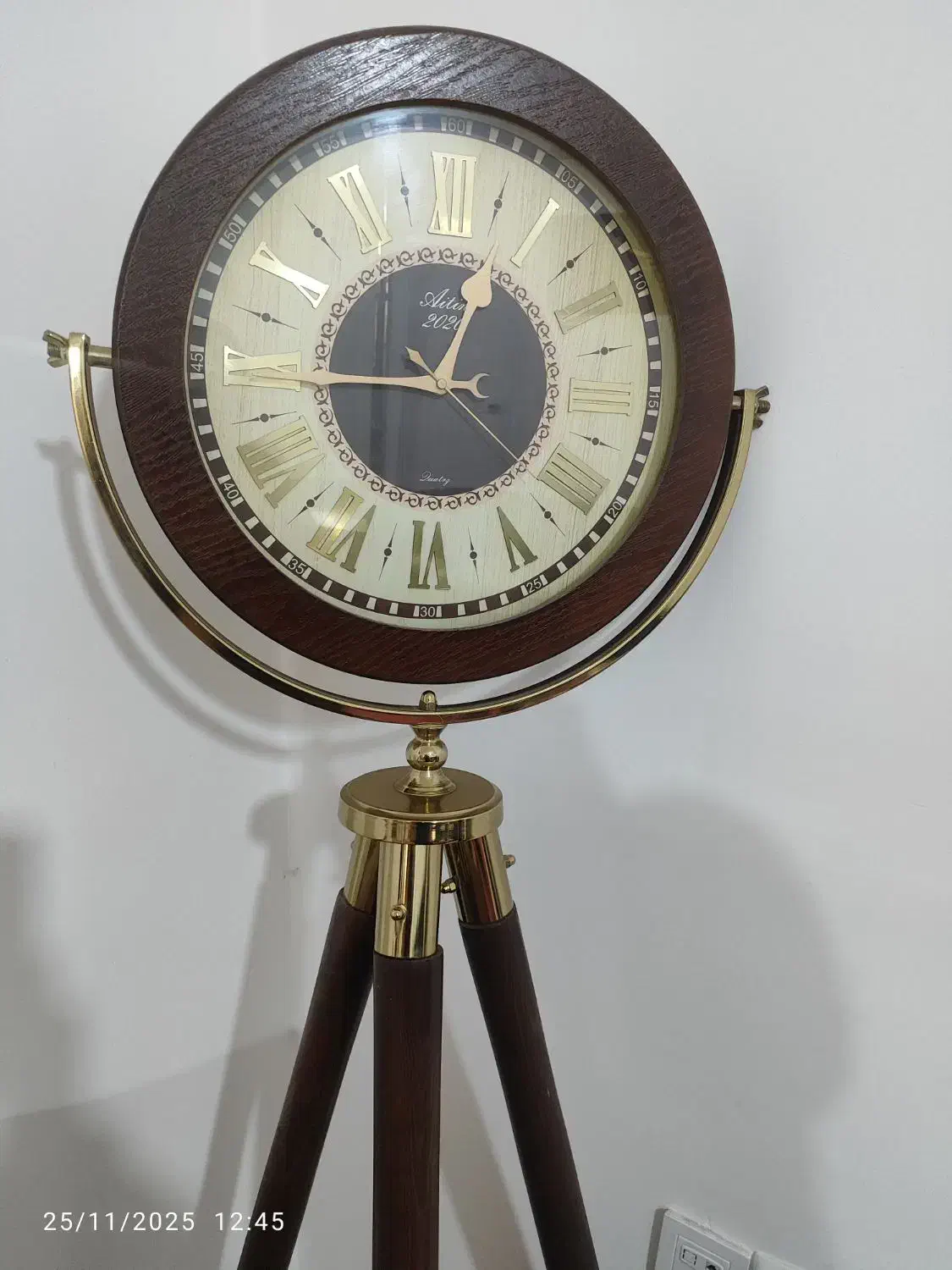 ساعت ایستاده|ساعت دیواری و تزئینی|قرچک, مهدیه|دیوار