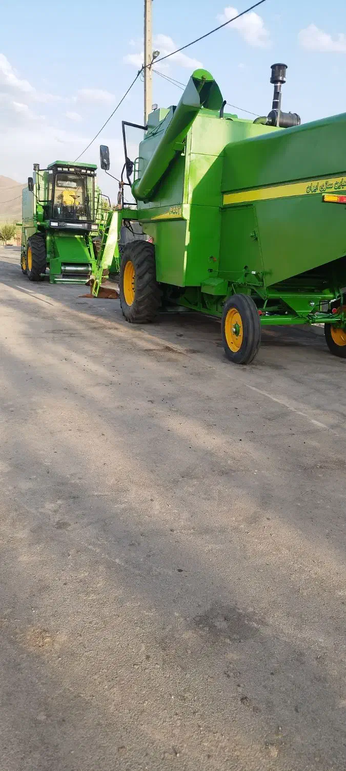 دو دستگاه کمباین جاندیر خشک|خودرو سنگین|دهگلان, |دیوار