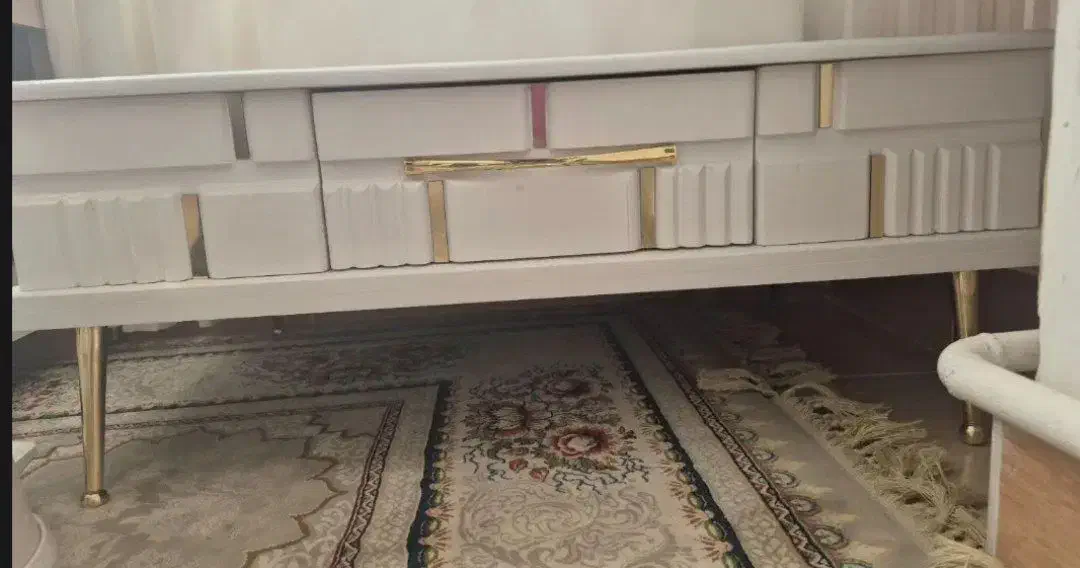 میز تلوزیون میز عسلی و کالسکه|مبلمان خانگی و میز عسلی|زرندیه, |دیوار