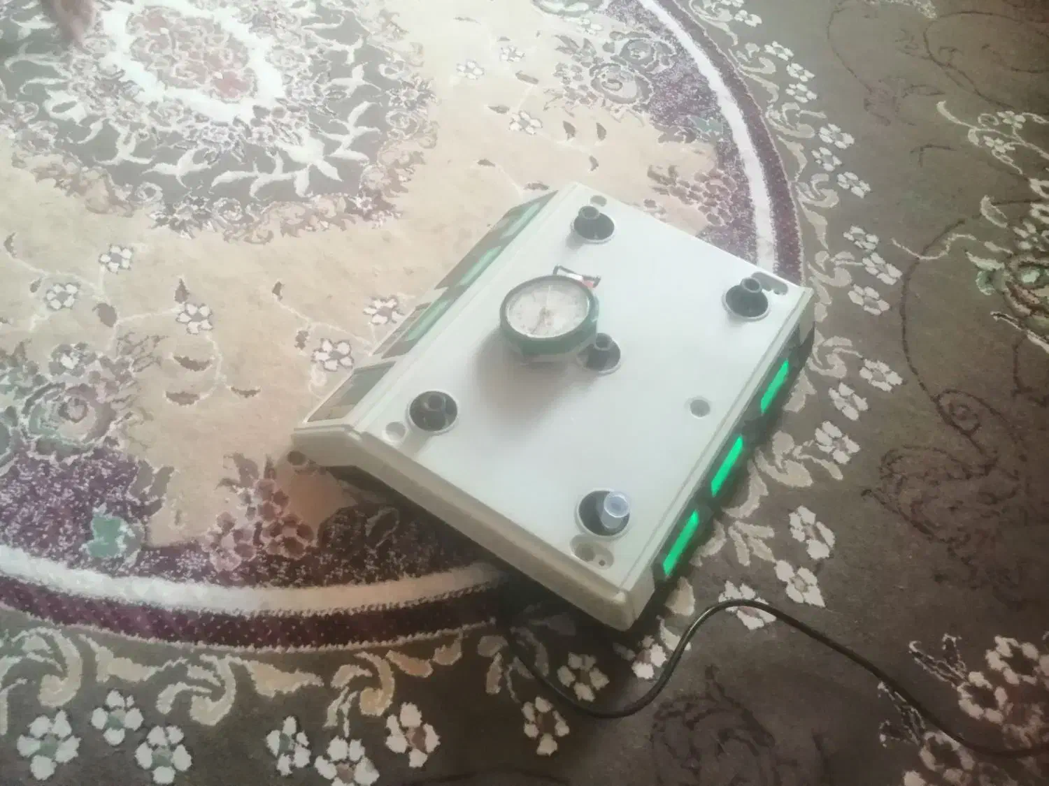 ترازو|ابزارآلات|تربت جام, شهرک معلم|دیوار