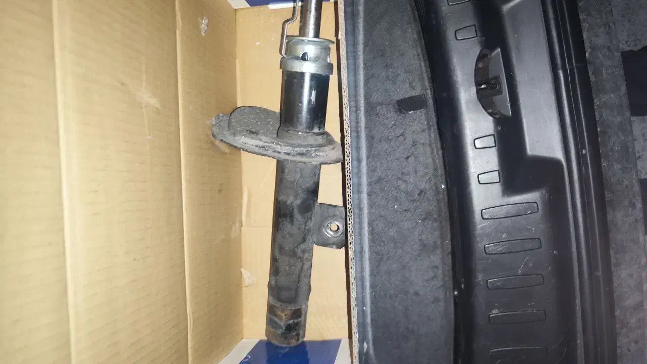 کمک فنر اچ سی کراس|قطعات یدکی و لوازم جانبی|ری, سیزده آبان|دیوار