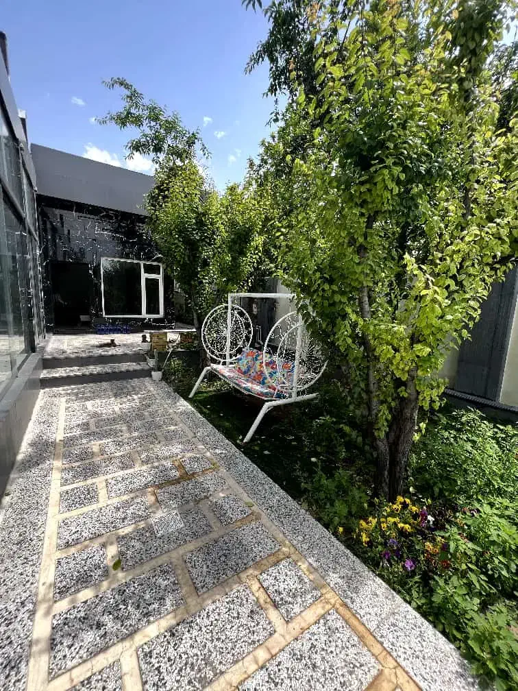 اجاره باغ ویلادرکردان|اجارهٔ کوتاهمدت ویلا و باغ|هشتگرد, هشتگرد قدیم|دیوار