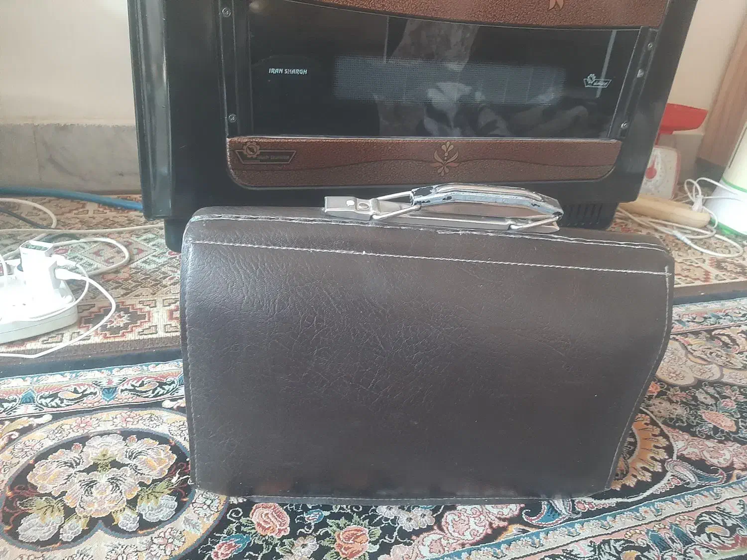 کیف چرم کلکسیونی پزشکی و اداری|کیف، کفش، کمربند|فلاورجان, |دیوار