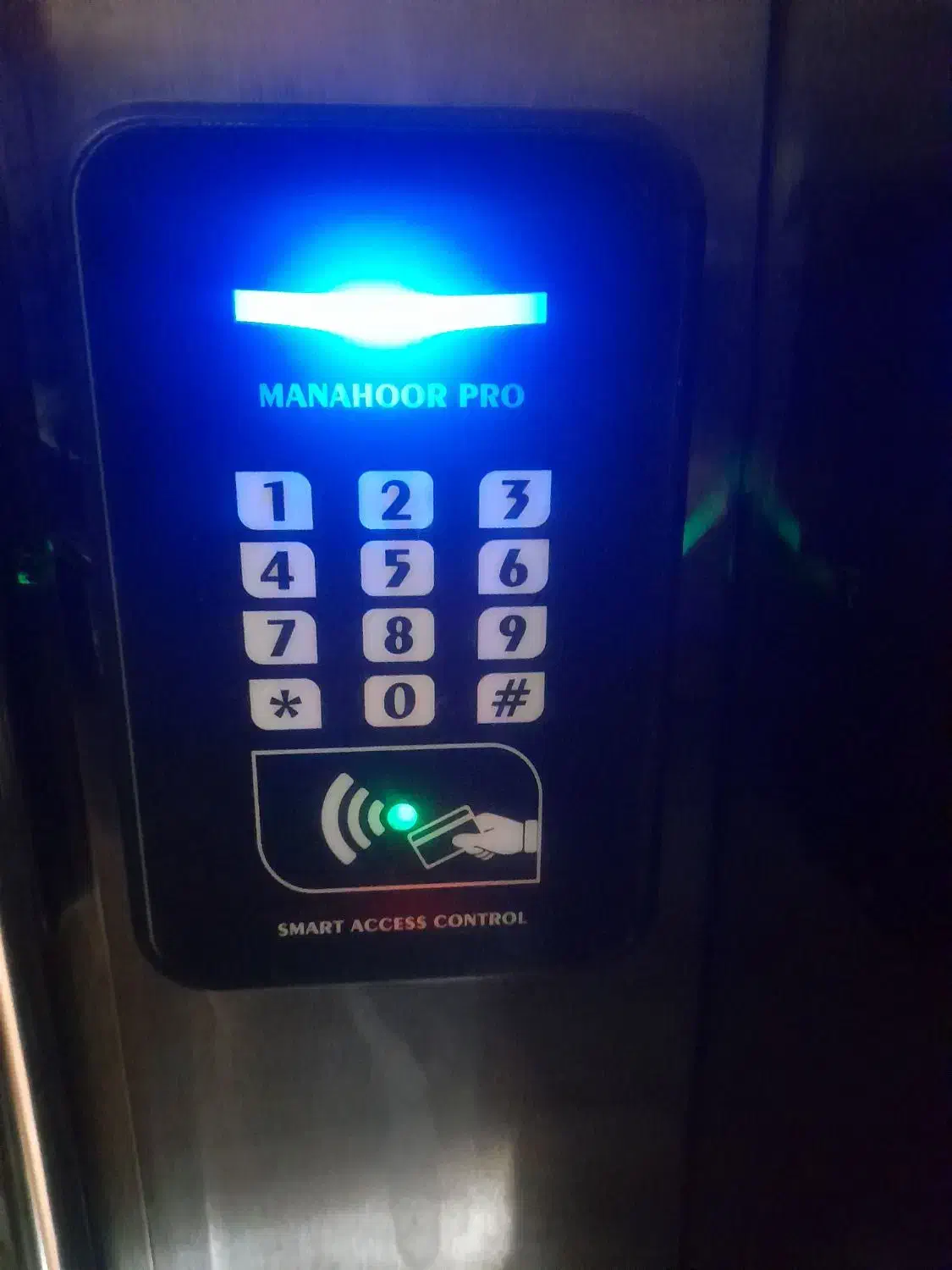 نصب دستگاه کنترل اکسس برای اسانسور و درب وردوی|خدمات پیشه و مهارت|اراک, |دیوار