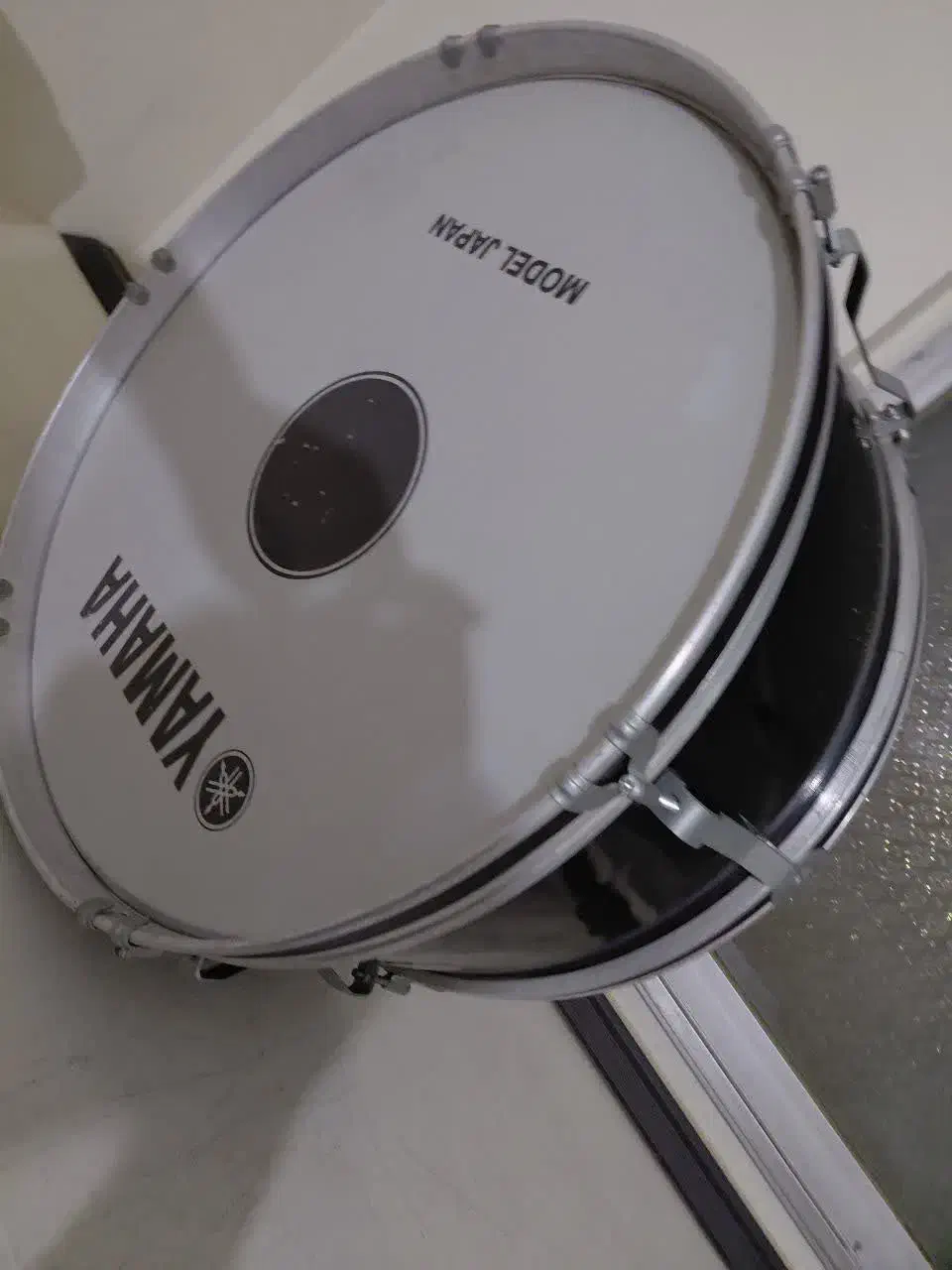 طبل عزاداری|درام و پرکاشن|اصفهان, شیخ اشراق|دیوار