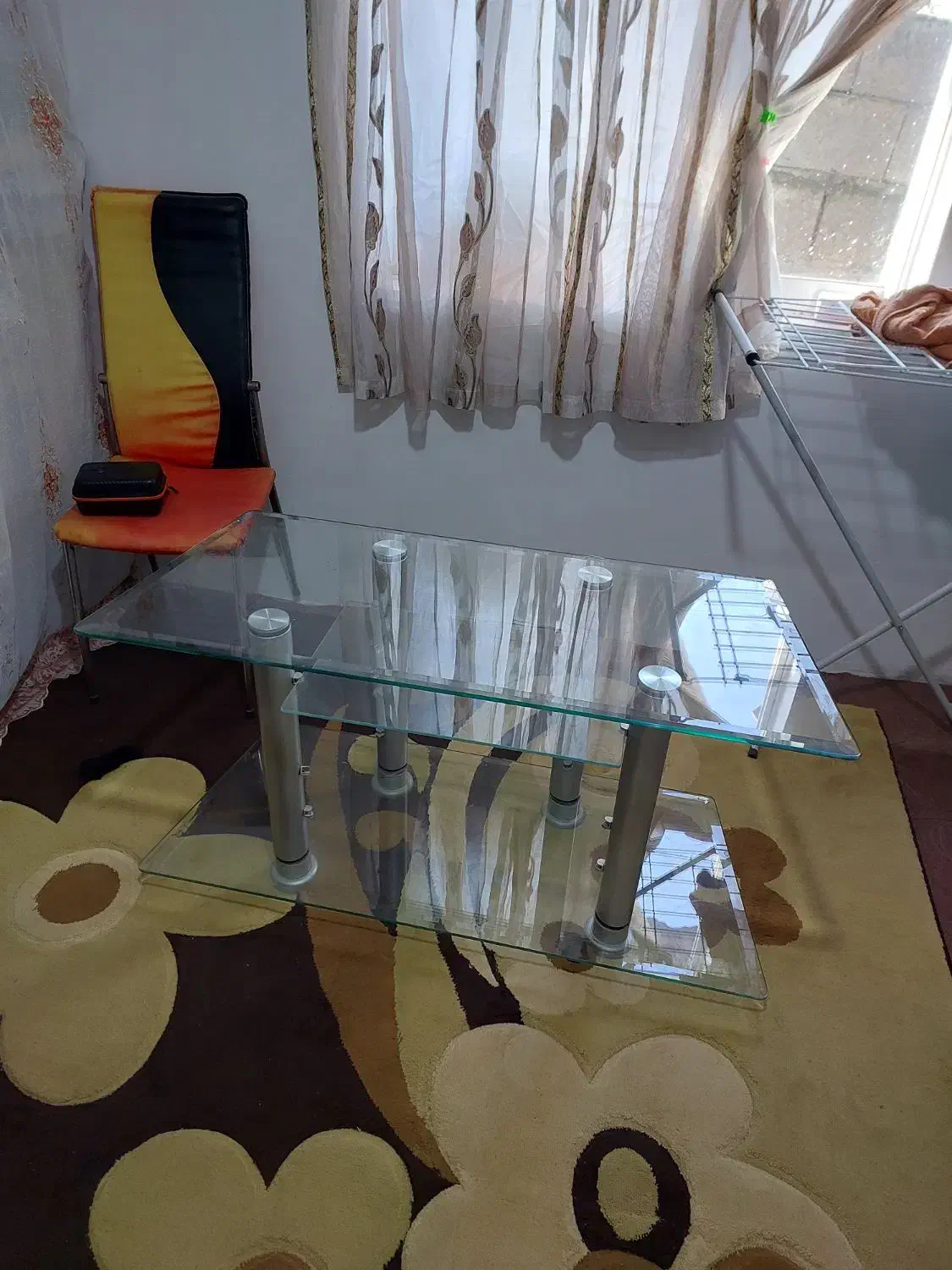 میز تلویزیون شیشه ای سالم|میز تلویزیون|آستانه اشرفیه, |دیوار