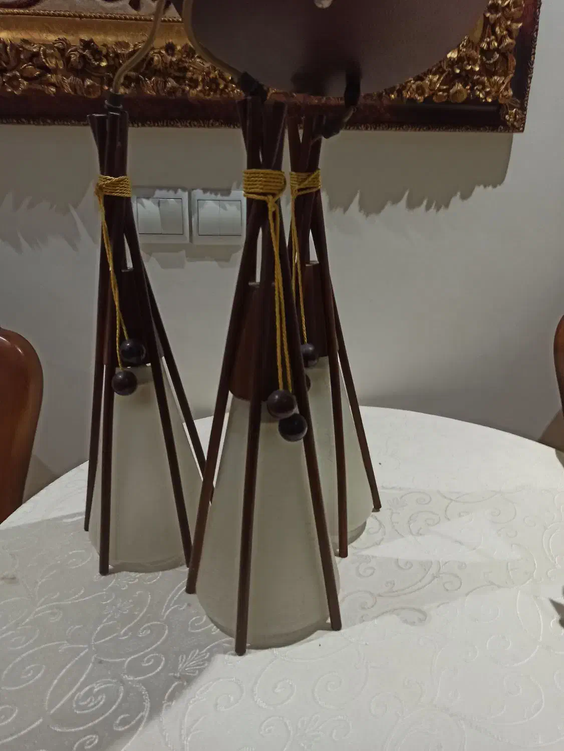 لوستر|لوستر و چراغ آویز|تهران, قیام|دیوار