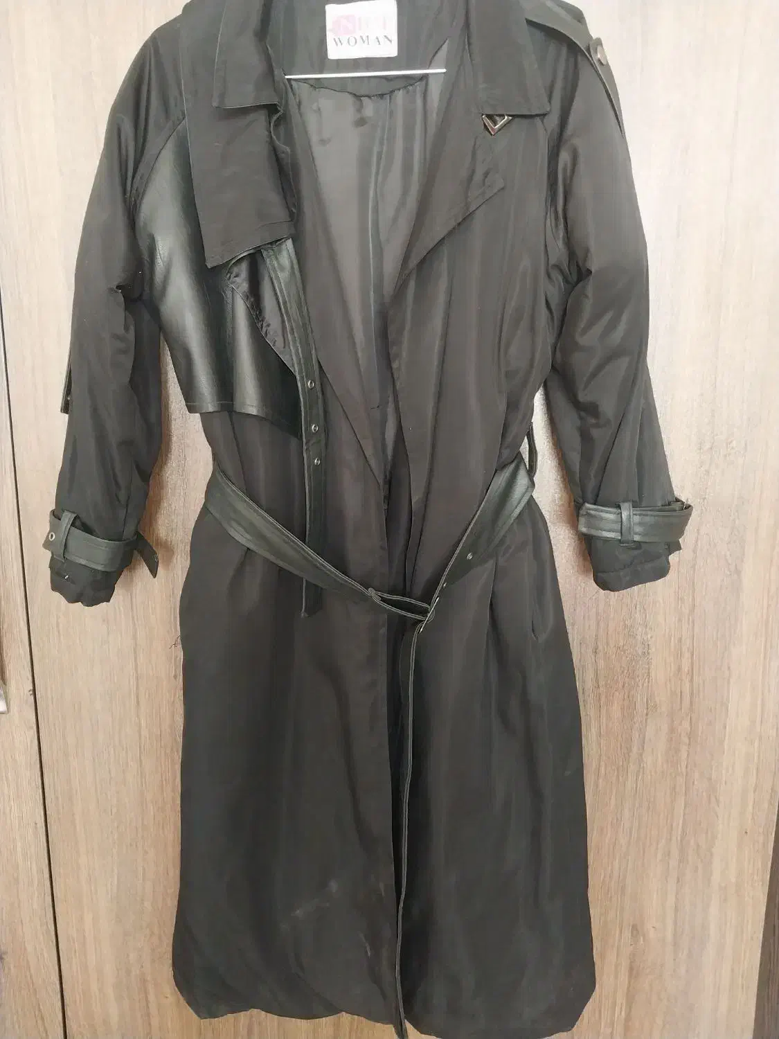 پالتو زنانه|لباس|فولادشهر, مسکن مهر فولادشهر|دیوار