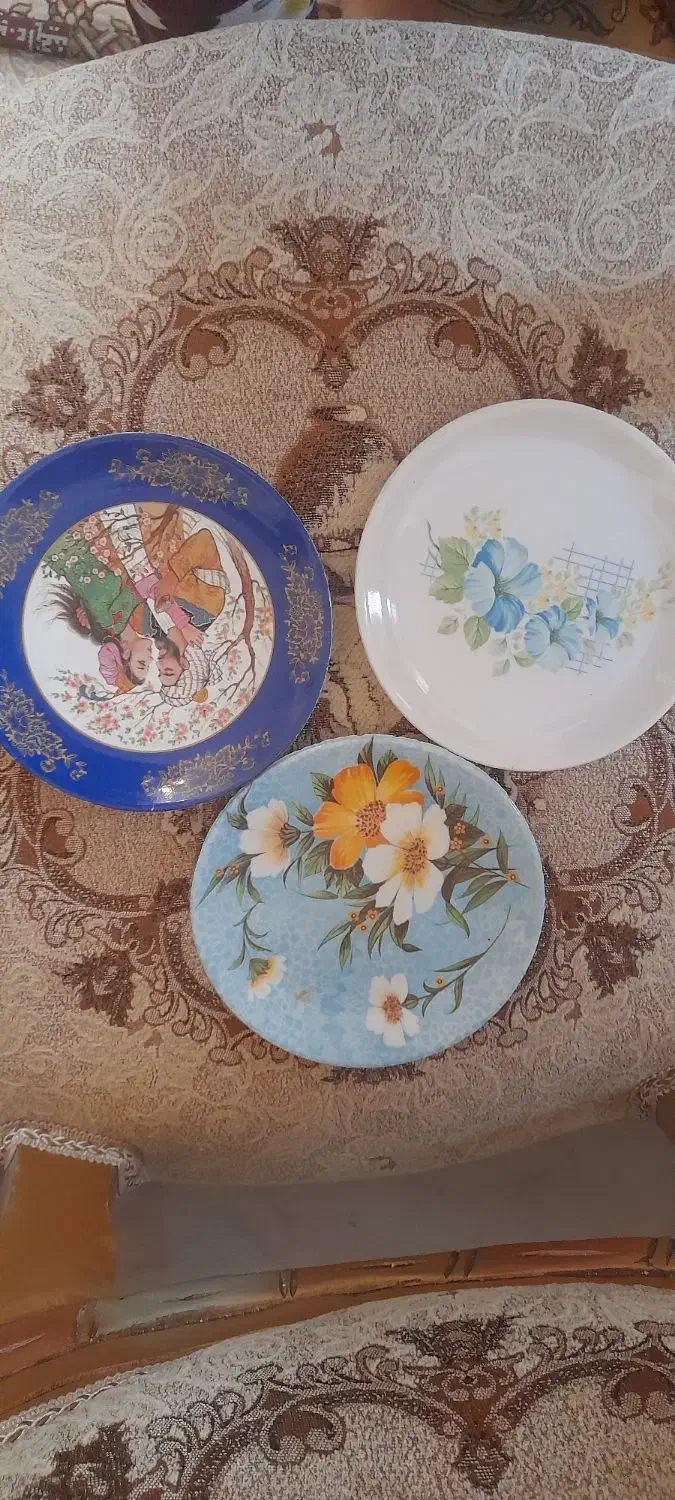 بشقاب ملامین|کلکسیون اشیاء عتیقه|قم, چهل درخت|دیوار