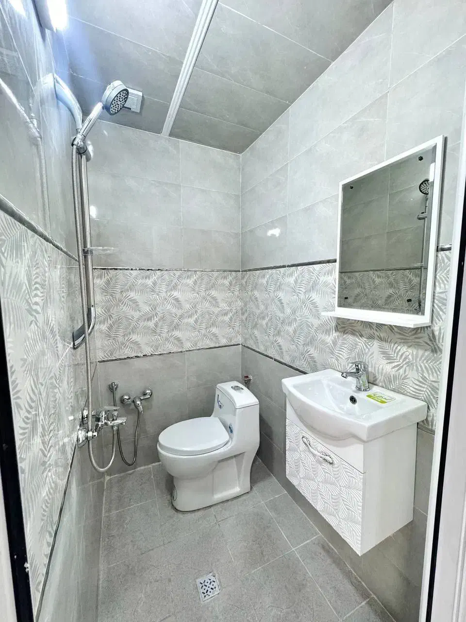 فلت نقلی قیمت مناسب//شرایطی سنددار/88متری|فروش خانه و ویلا|ساری, |دیوار