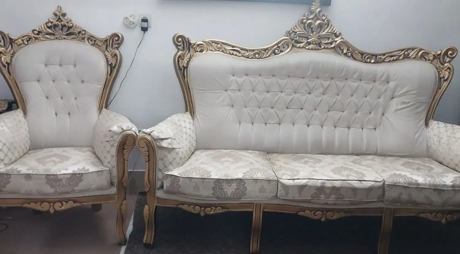 مبل سلطنتی ۹نفره|مبلمان خانگی و میز عسلی|مشهد, کوی المهدی|دیوار