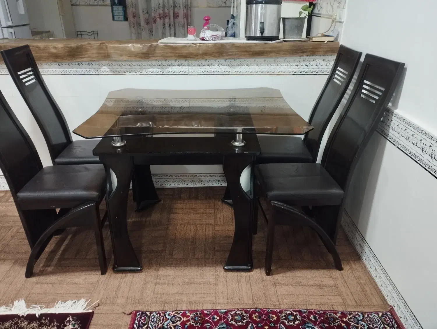 میز ناهار خوری|میز و صندلی غذاخوری|تربت جام, میان جام|دیوار