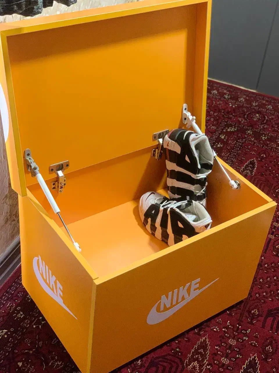 جاکفشی خاص مخصوص بوتیک و گالری لباس|جاکفشی، کمد، دراور|کاشان, باغ فین|دیوار