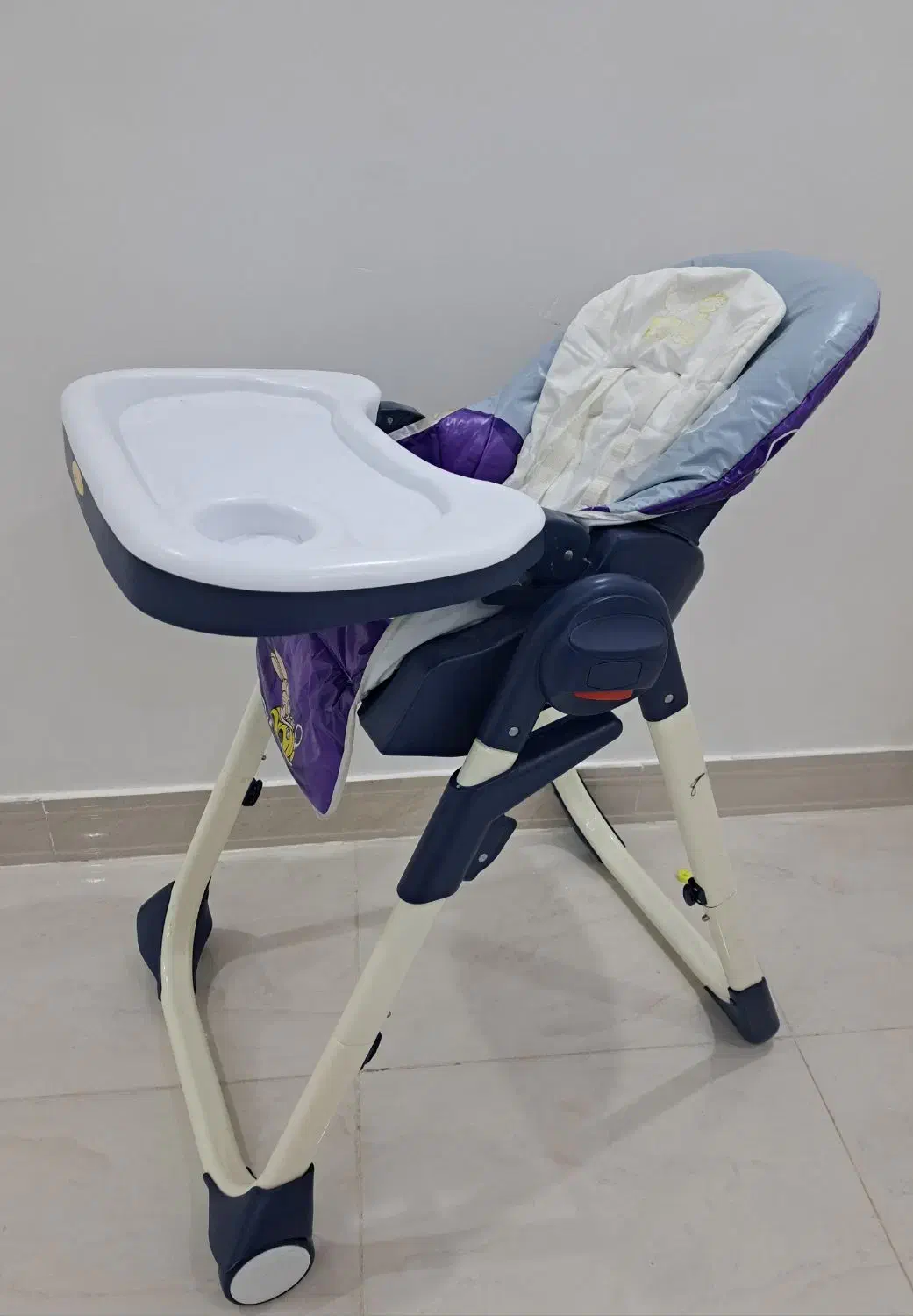 صندلی غذاخوری کودک|تخت و صندلی بچه|گرگان, |دیوار