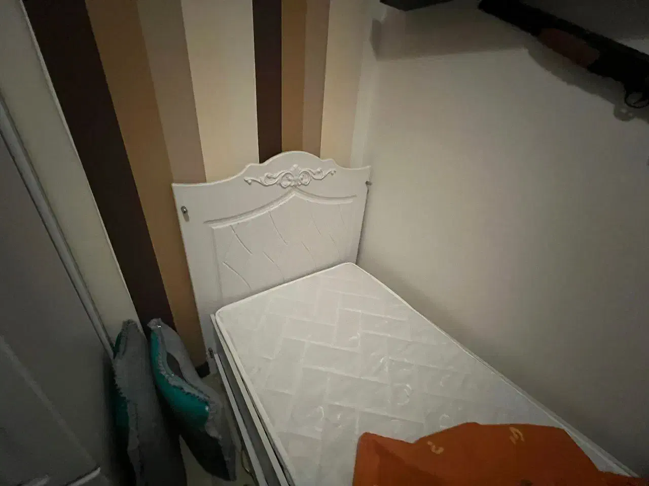 سرویس تخت وکمد نوجوان باخوشخواب|تخت و سرویس خواب|ساری, |دیوار