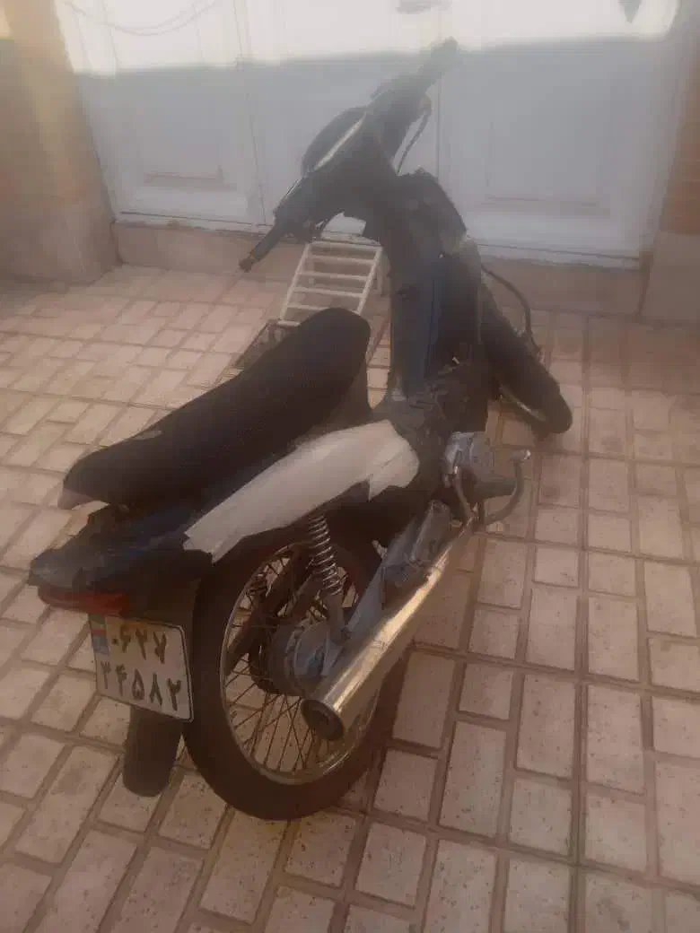 نقدی|موتورسیکلت|کاشان, کلنگه|دیوار