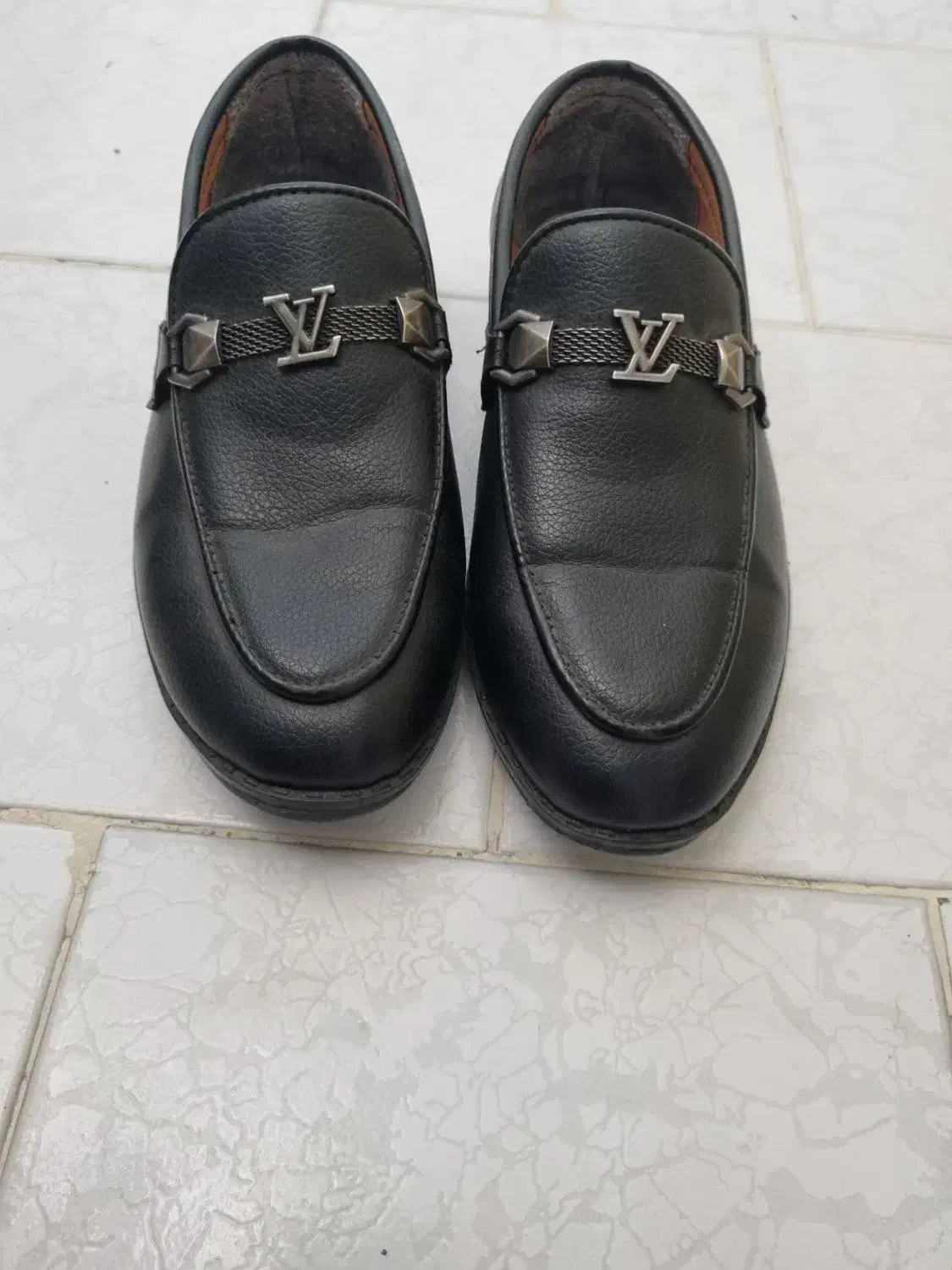 کفش پسرانه چرم سایز 34/35|کفش و لباس بچه|مشهد, محمدآباد|دیوار