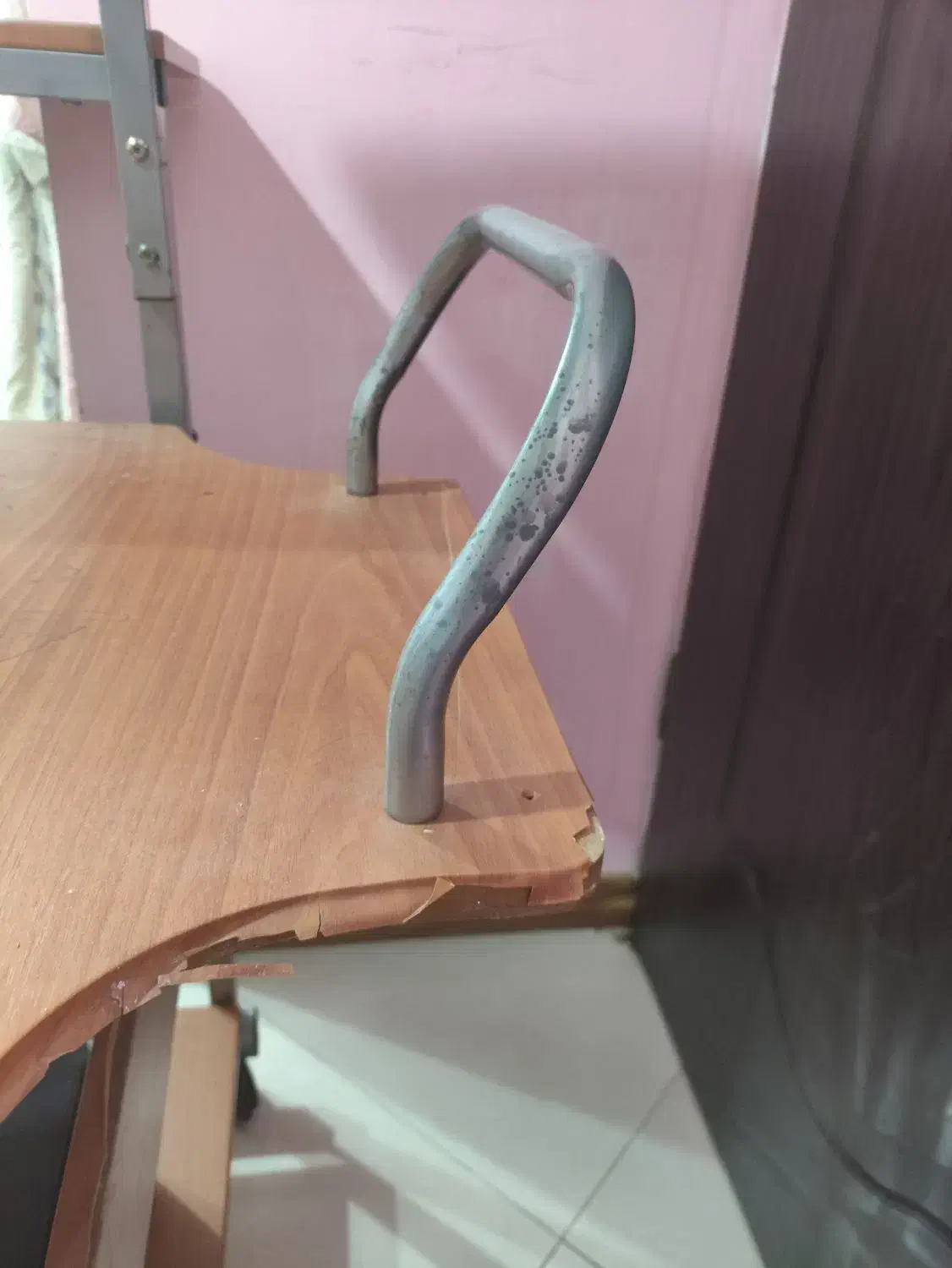 میز کامپیوتر|میز تحریر و کامپیوتر|ساری, |دیوار