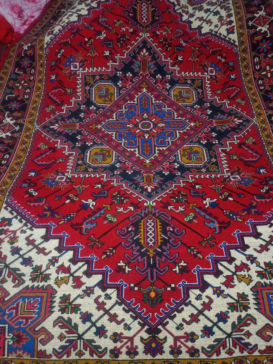 فرش دست بافت مهربان|فرش|خواجه, |دیوار