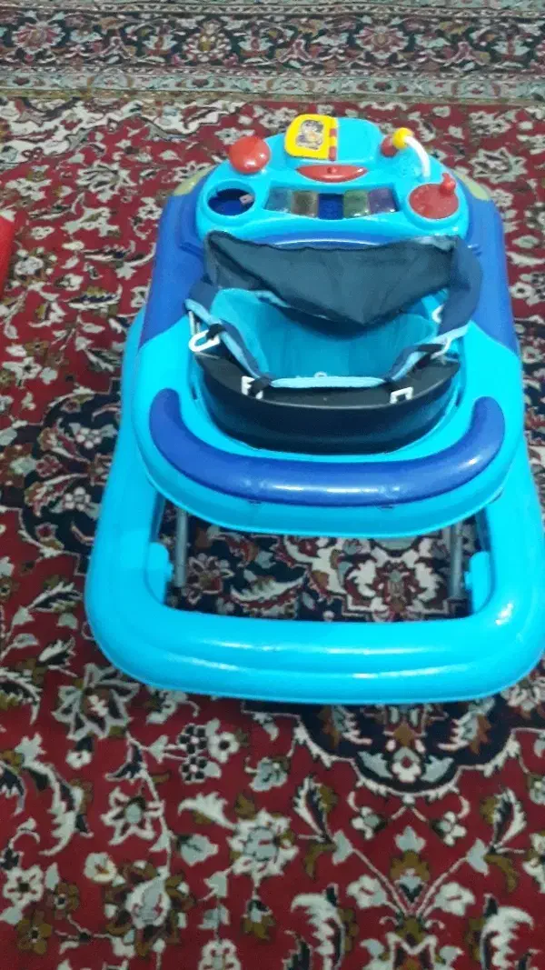 روروک بجه تاشو و کم جا موزیکال جدا میشه برای|کالسکه و لوازم جانبی|خرمشهر, |دیوار