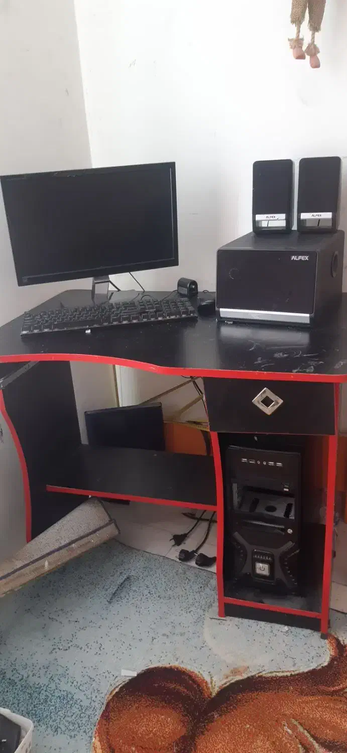 میزکامپیوتر|میز تحریر و کامپیوتر|سنندج, |دیوار