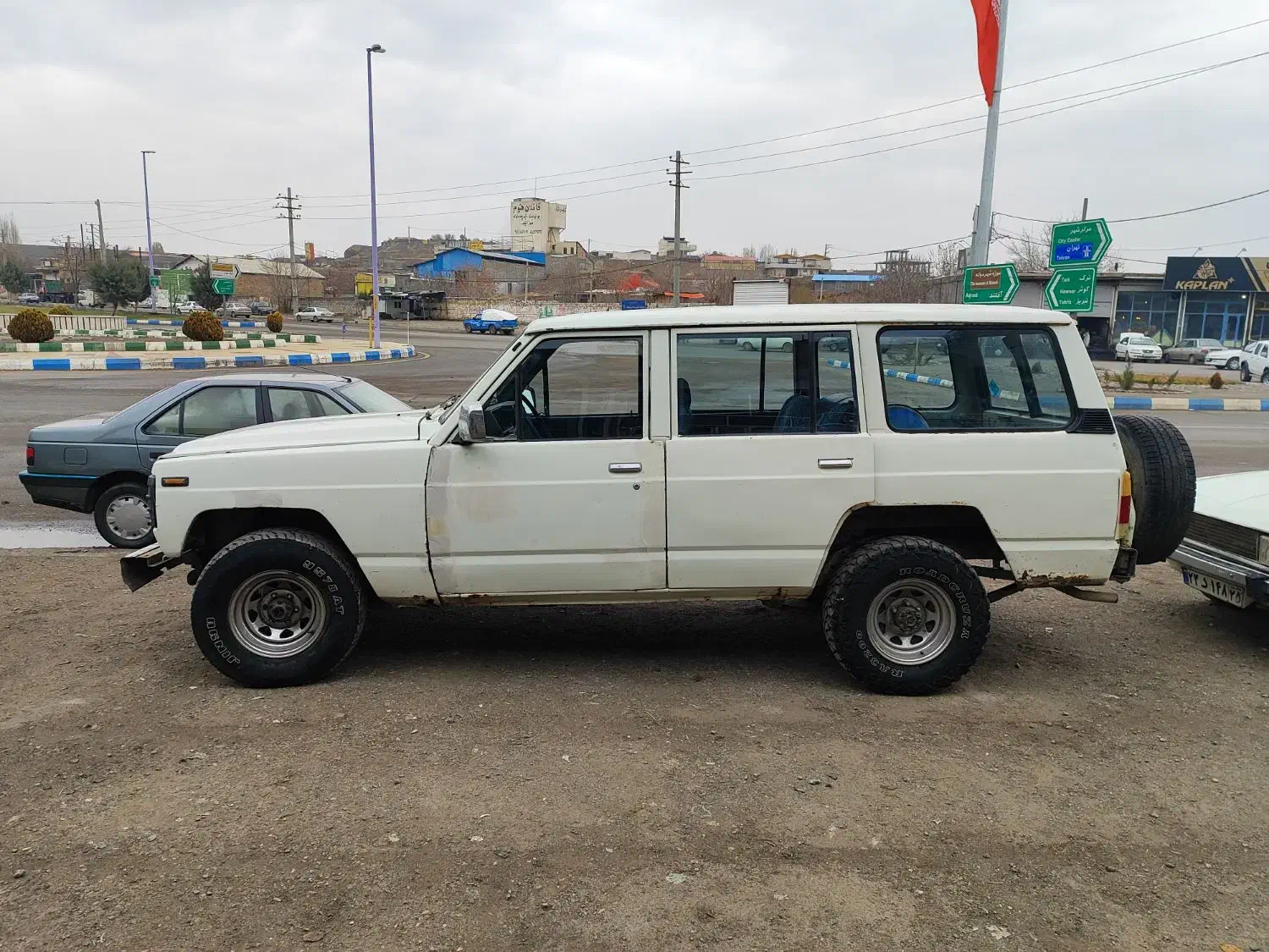 پاترول6سیلندر مدل 72 دو برگ سند|خودرو سواری و وانت|میانه, |دیوار