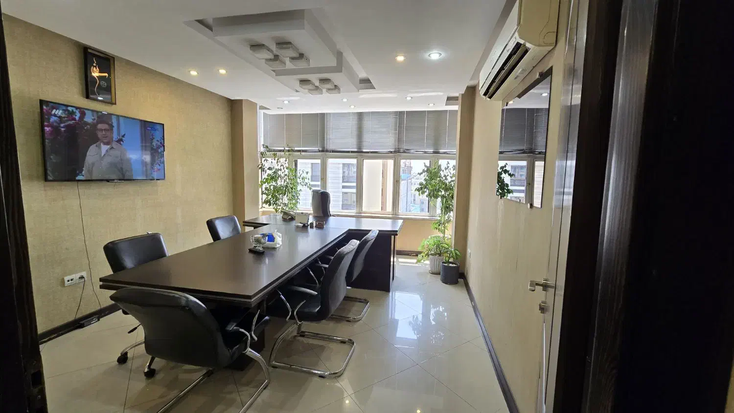 85مترسعادت آباد*اداری*ورودی لابی شیک*سرتاسرپنجره|فروش دفتر کار، اتاق اداری، مطب|تهران, دریا|دیوار