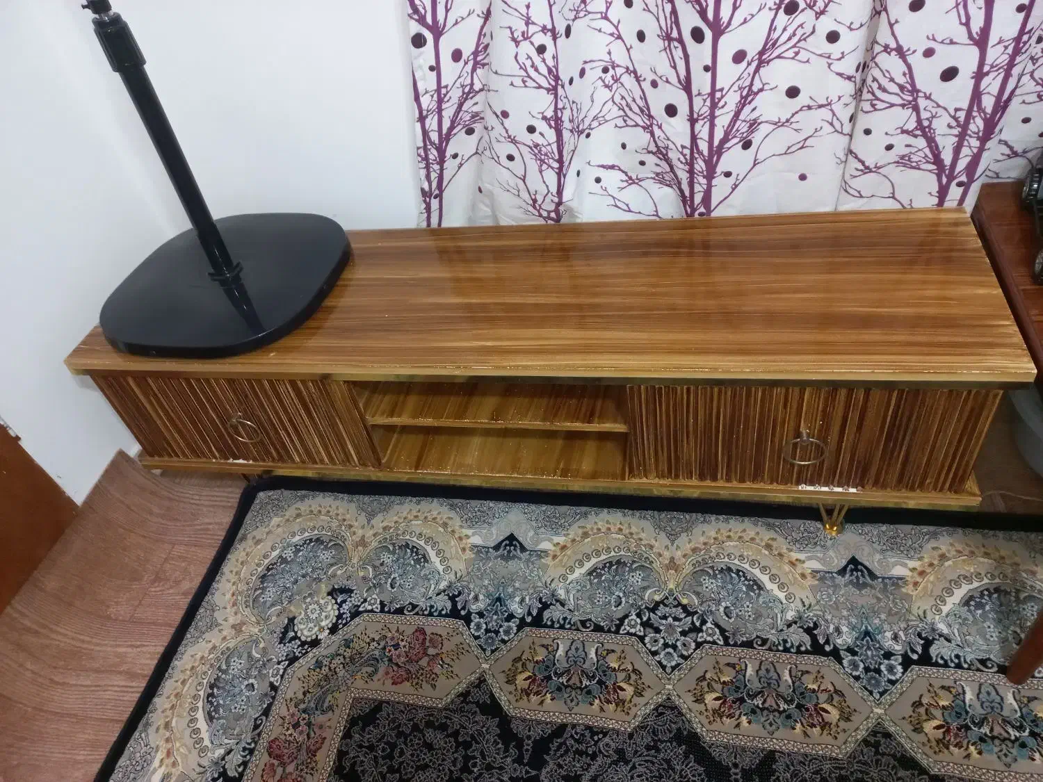 میزتلویزیون|میز تلویزیون|گنبد کاووس, |دیوار