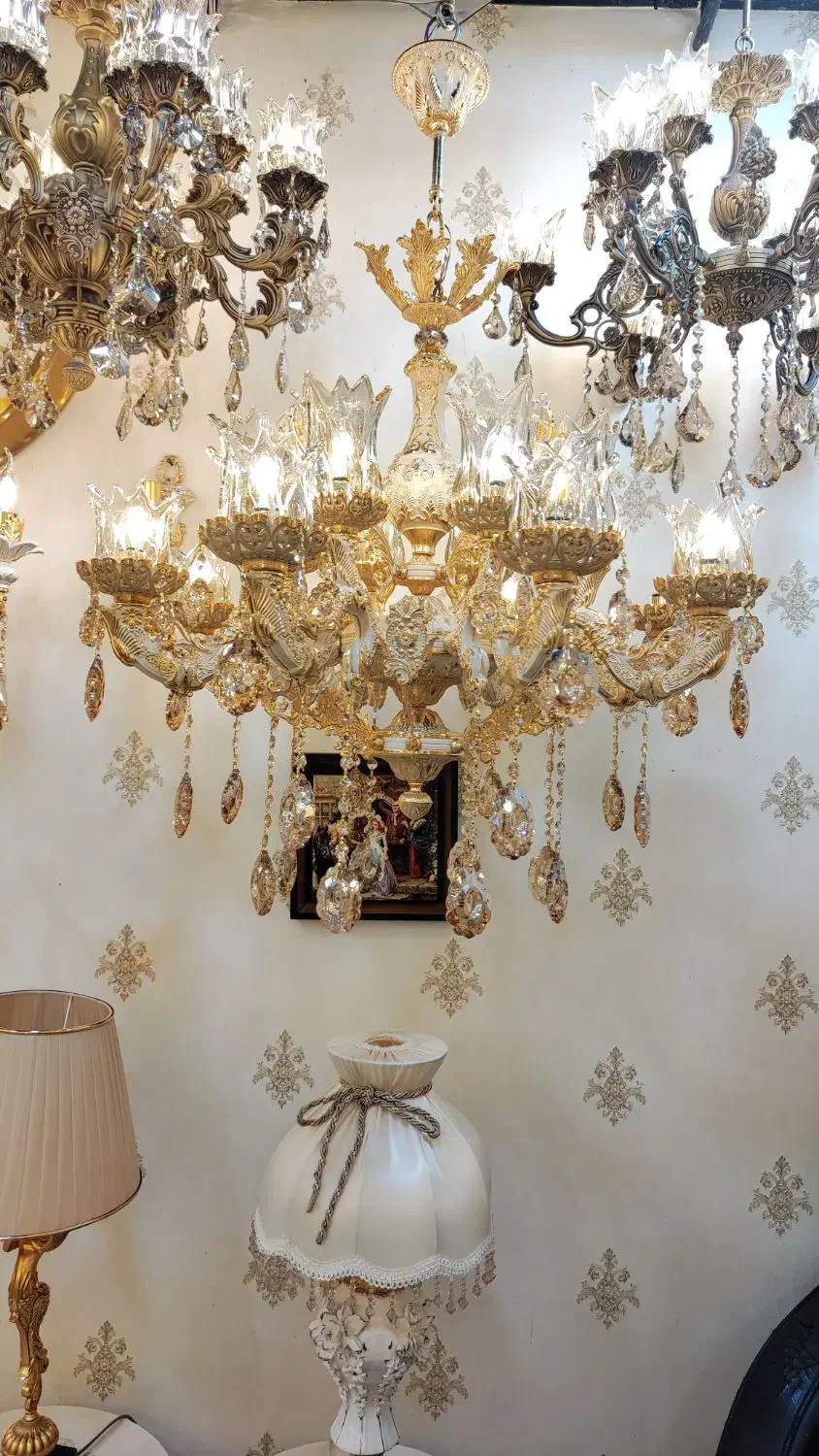 لوستر تمام برنجی ۱۶ شعله کاملا نو|لوستر و چراغ آویز|تهران, پارک شهر|دیوار