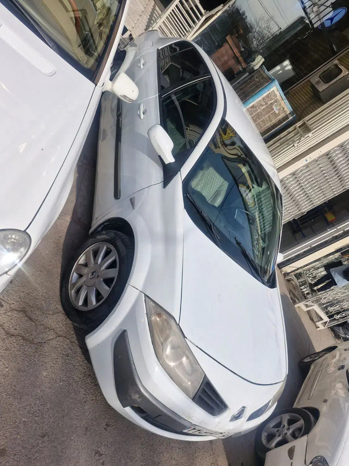 مگان مدل ۹۰ اتومات نقد اقساط و معاوضه|خودرو سواری و وانت|اصفهان, شیخ اشراق|دیوار