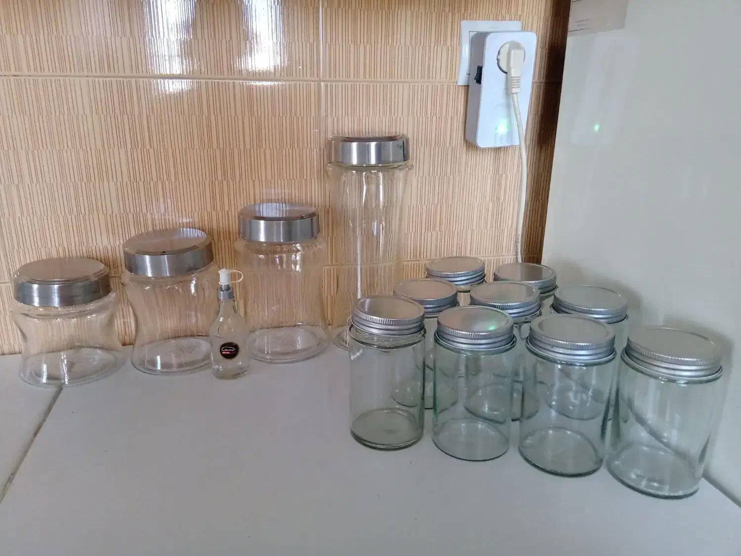 بانکه وجاادویه ای  شیشهای|ظروف نگهدارنده، پلاستیکی، یکبارمصرف|تهران, اتابک|دیوار