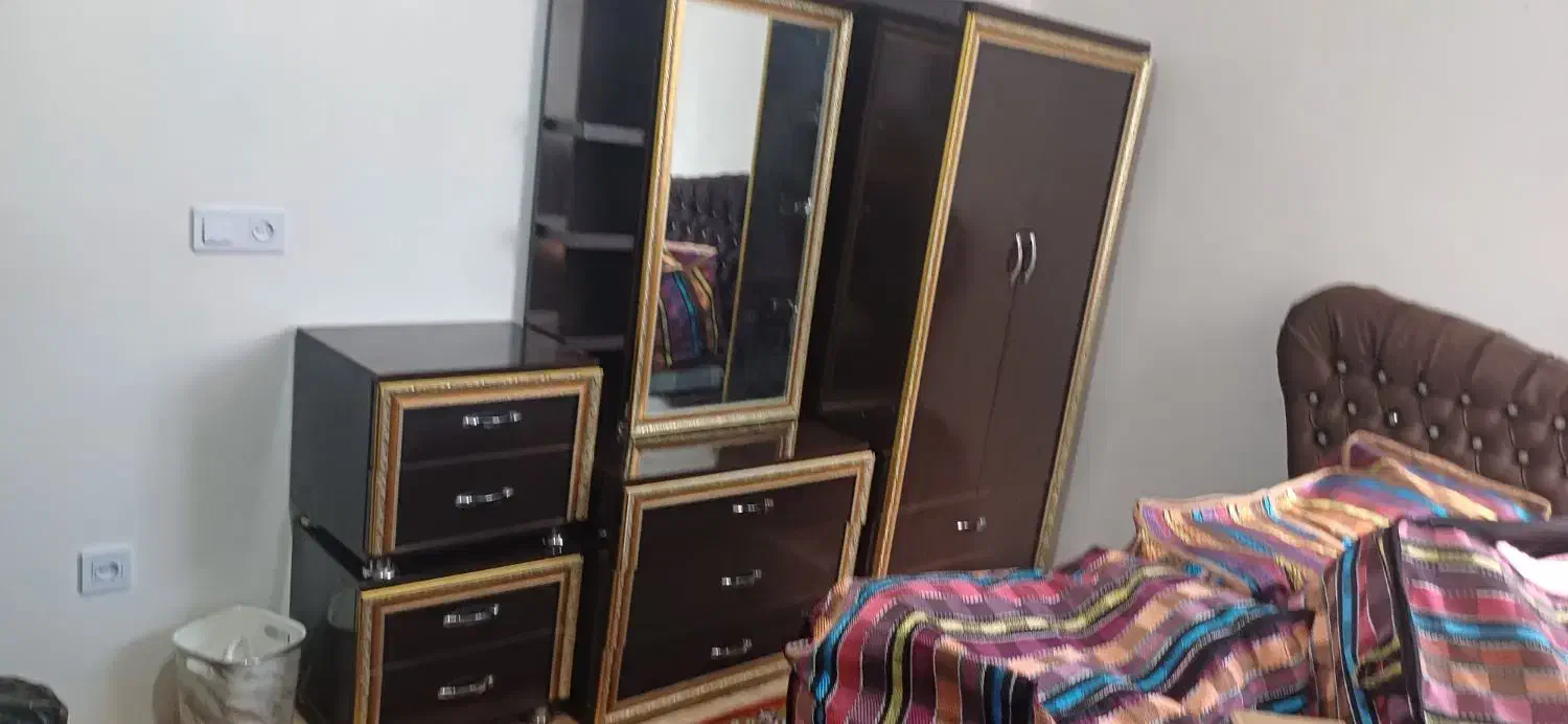 سرویس خواب|تخت و سرویس خواب|شیراز, رکن‌آباد|دیوار