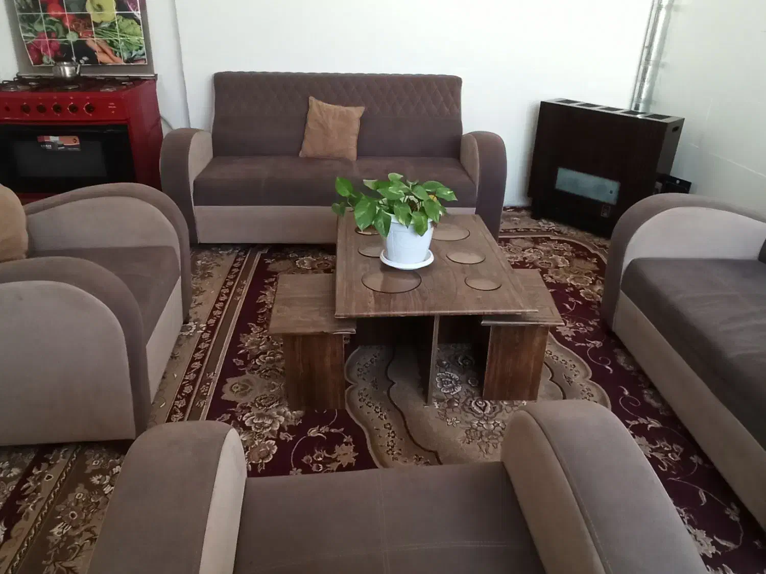 اجاره روزانه هفتگی ماهانه مرکزشهر|اجارهٔ کوتاه‌مدت آپارتمان و سوئیت|مرودشت, دولت آباد|دیوار