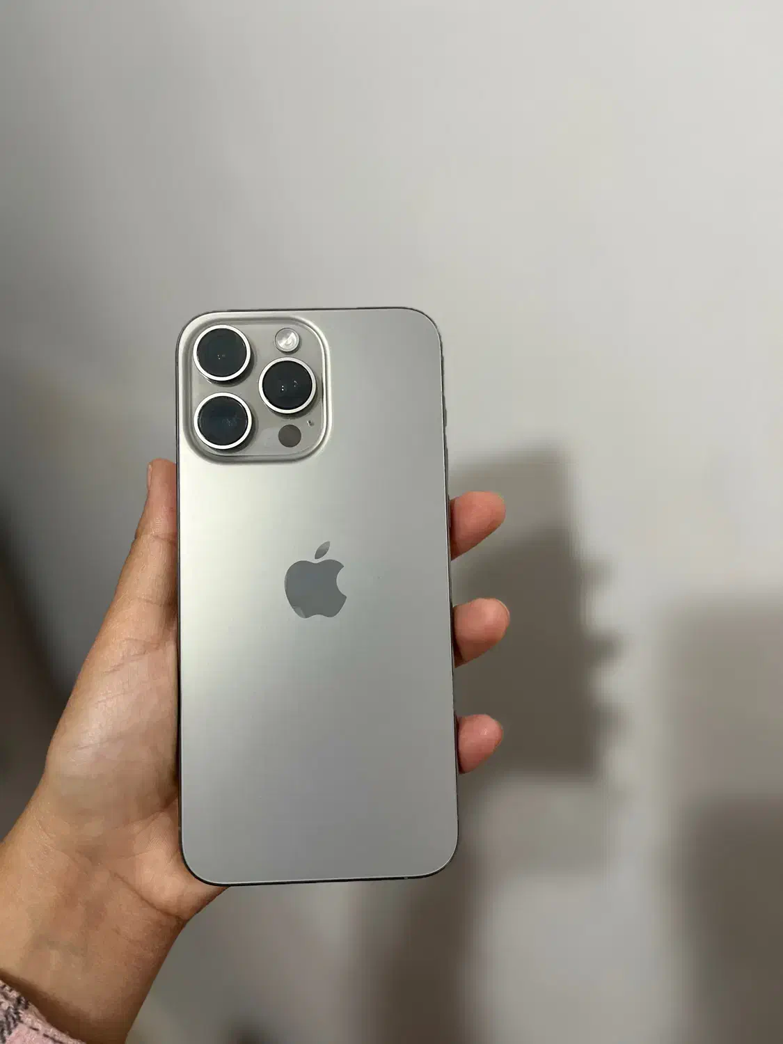 موبایل|موبایل|قائن, |دیوار