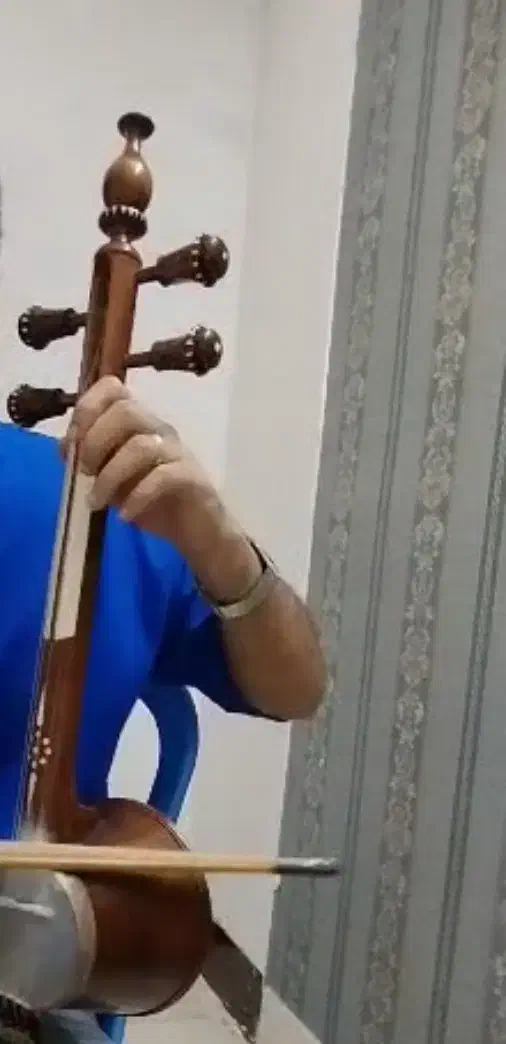 کمانچه اموزش|سازهای سنتی|خرمآباد, |دیوار