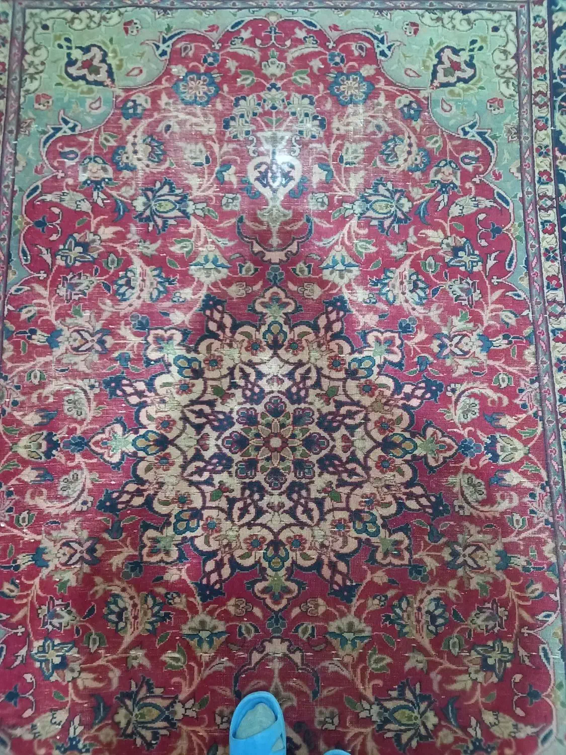 پشتی و فرش دستبافت|پشتی|کرج, گلشهر|دیوار