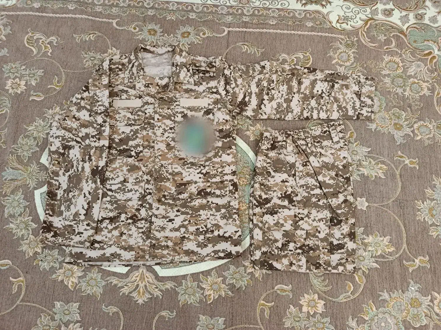 چند دست لباس نظامی|لباس|کرج, شهرک یاس جنوبی|دیوار