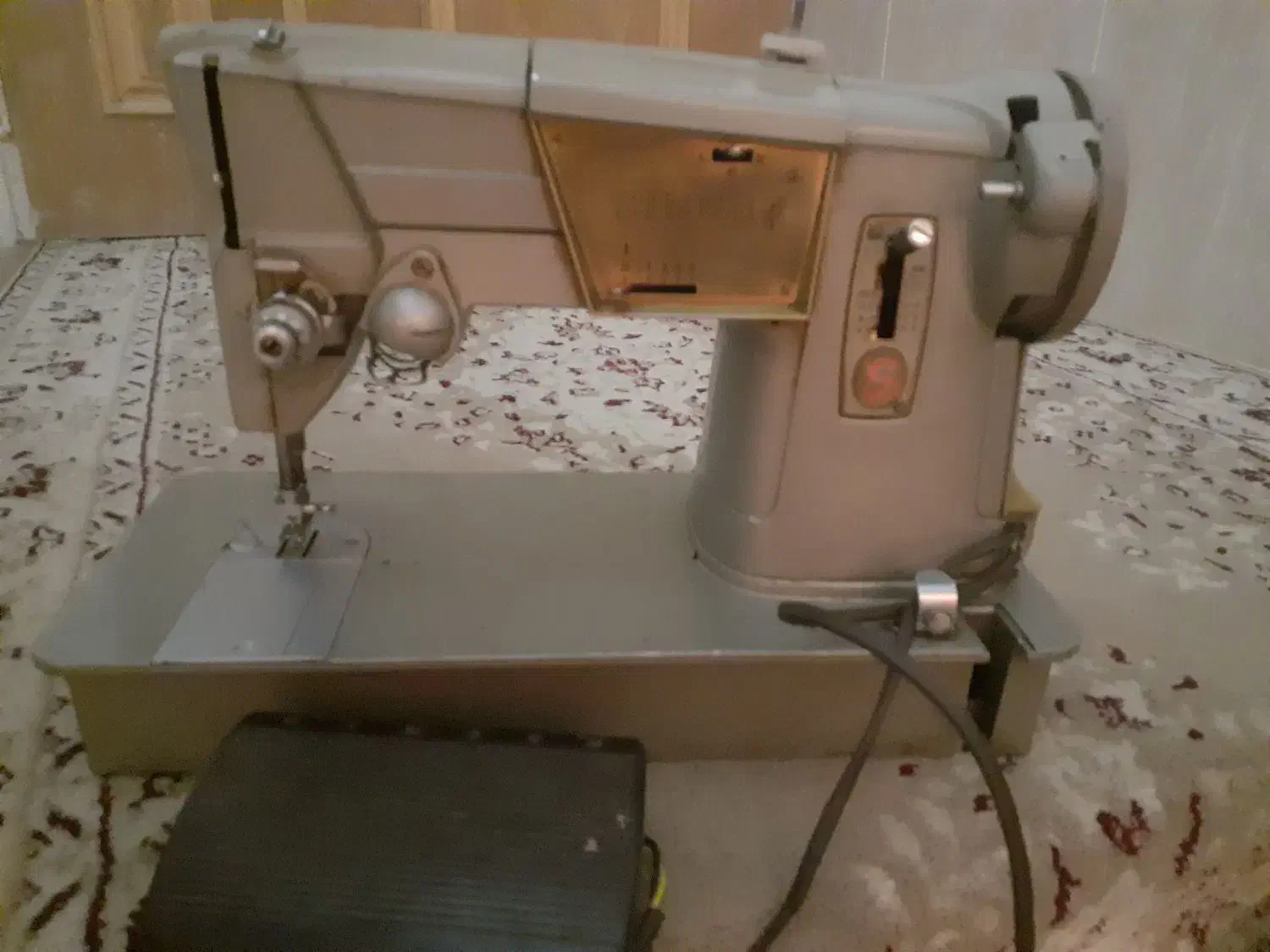 چرخ خیاطی|چرخ خیاطی و ریسندگی|سبزوار, علمدار|دیوار