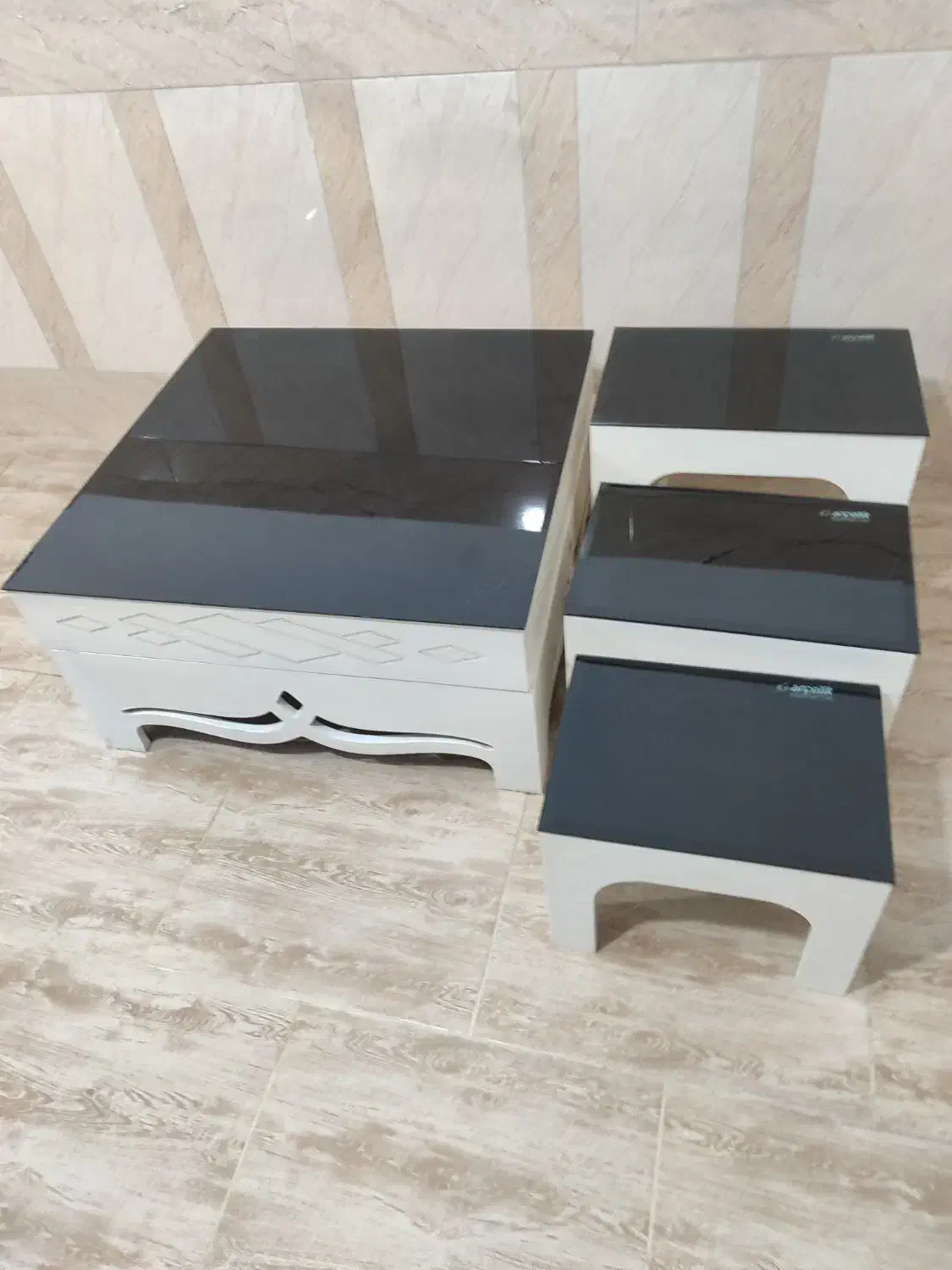 میز عسلی 4تیکه|مبلمان خانگی و میز عسلی|زاهدان, |دیوار