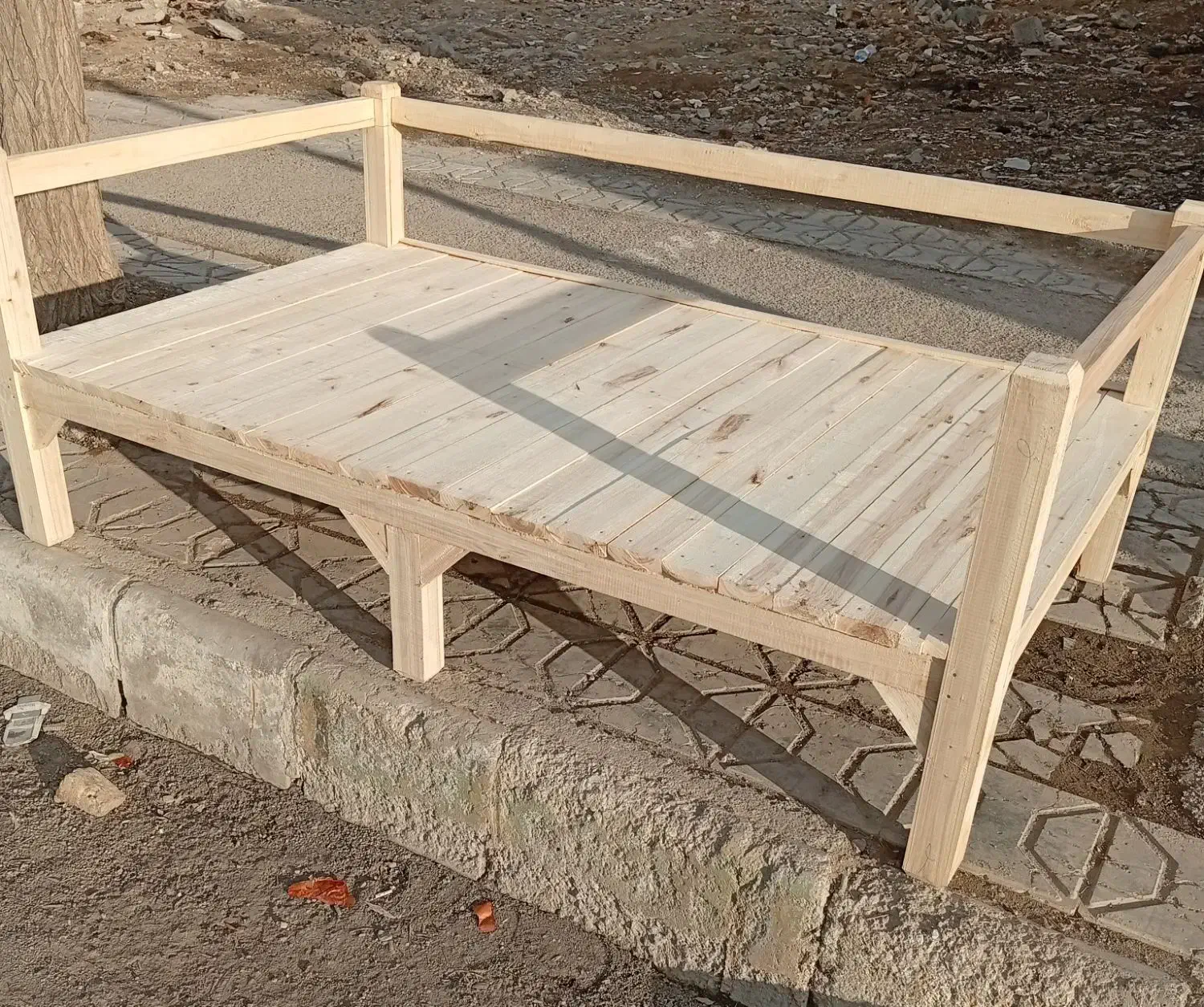 تخت خانه باغ|تخت و سرویس خواب|شیروان (خراسان), |دیوار