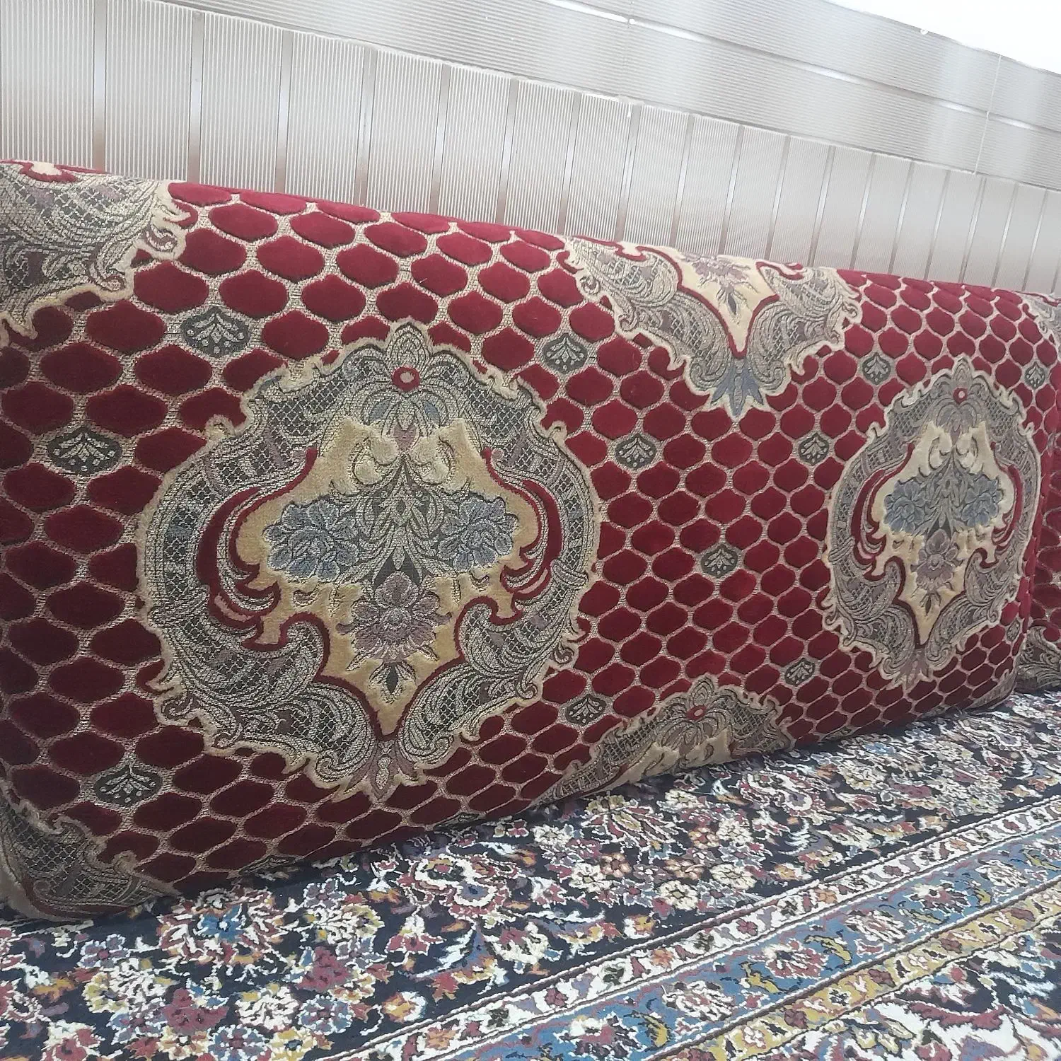 روبالش|رختخواب، بالش، پتو|اندیمشک, |دیوار