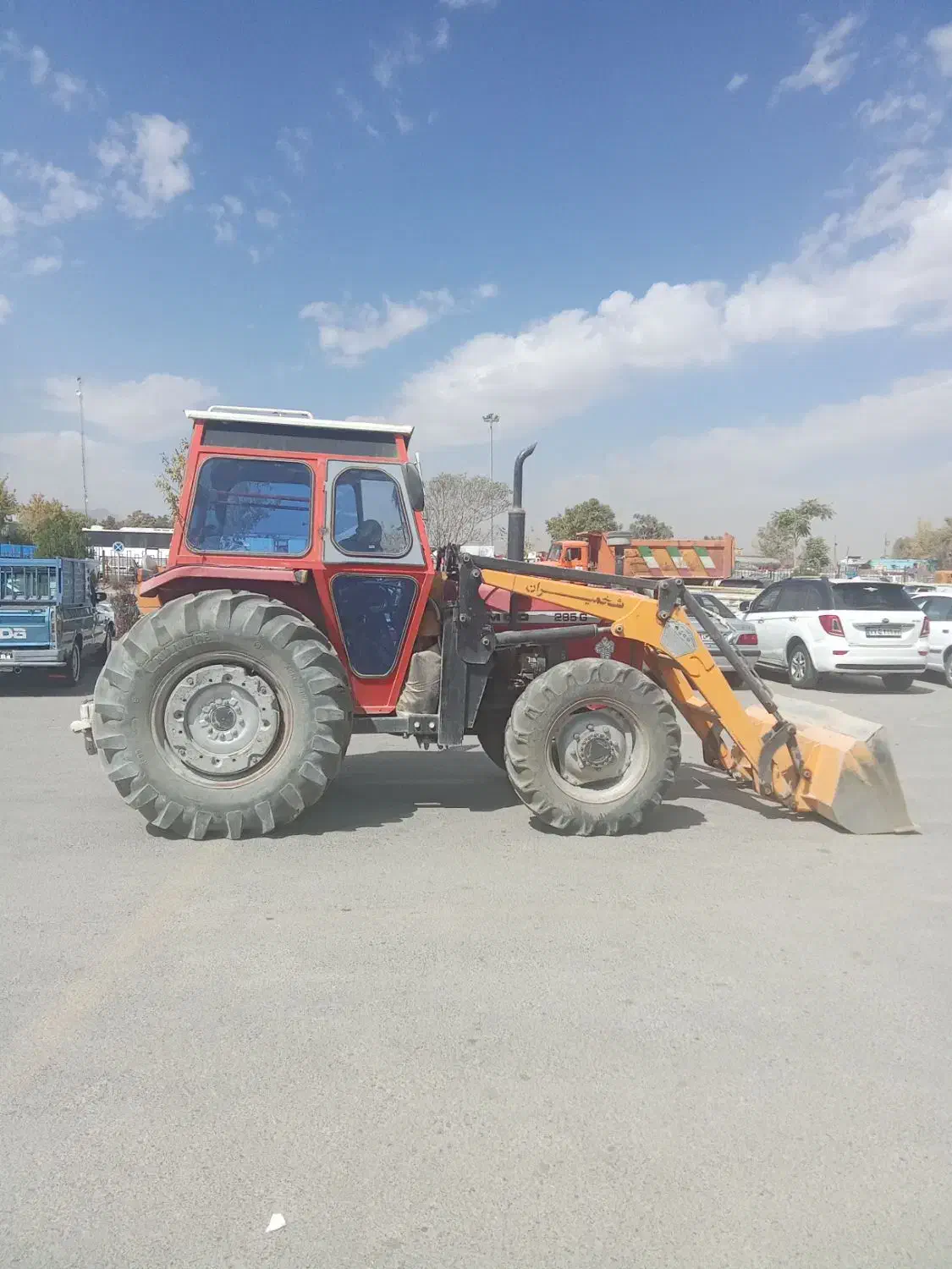 تراکتور فرگوسن چهارجفت کارخانه|خودرو سنگین|اراک, |دیوار