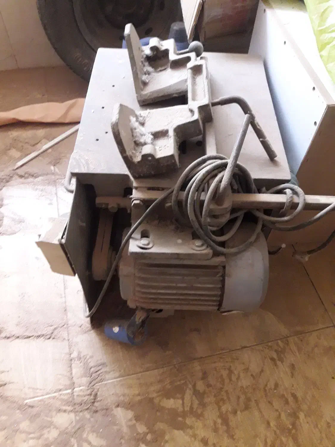 المینیوم بر|ماشین‌آلات صنعتی|اصفهان, هفتون|دیوار