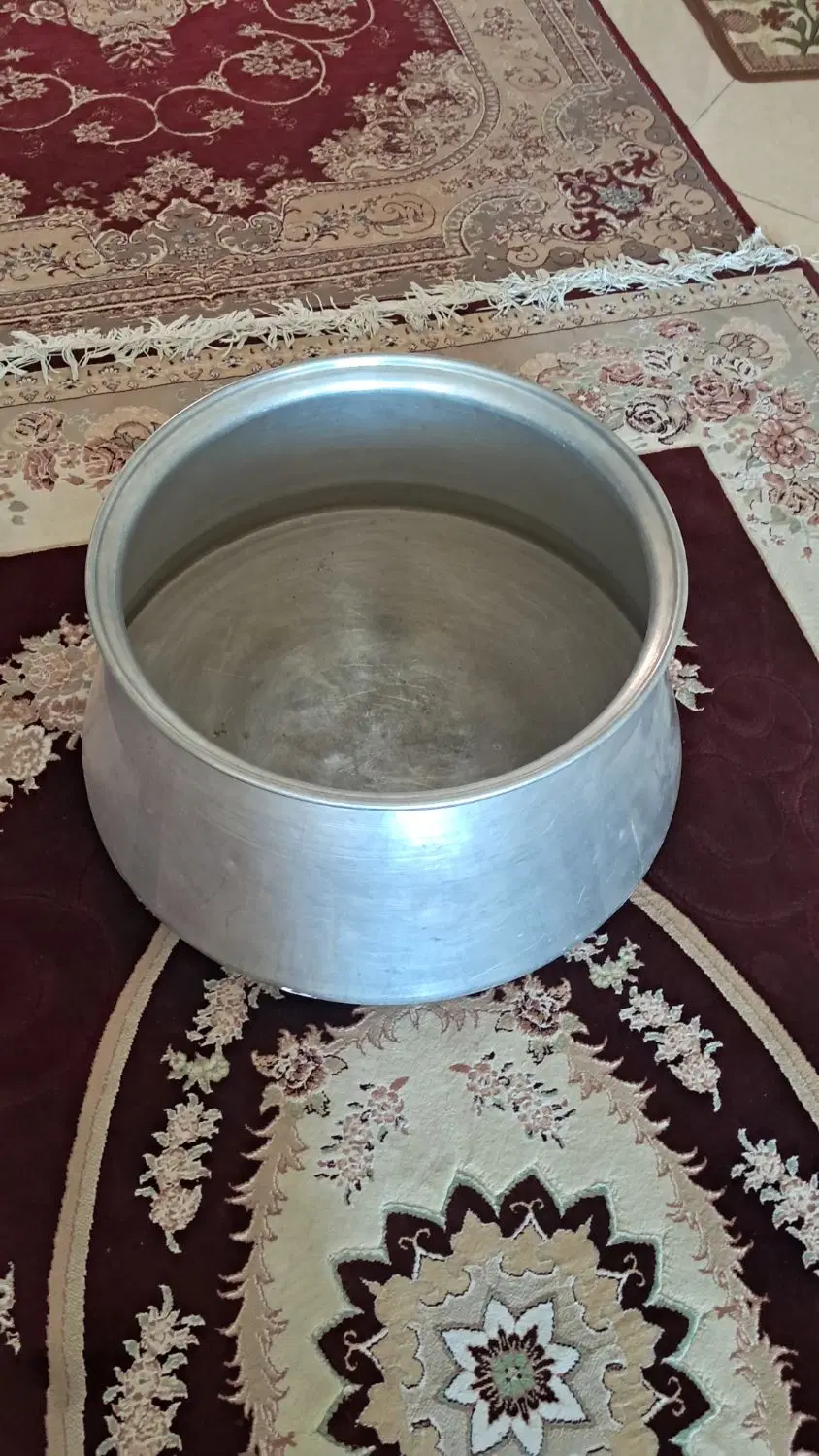 دیگ روحی|ظروف پخت‌وپز|قدس, شهر‌قدس|دیوار