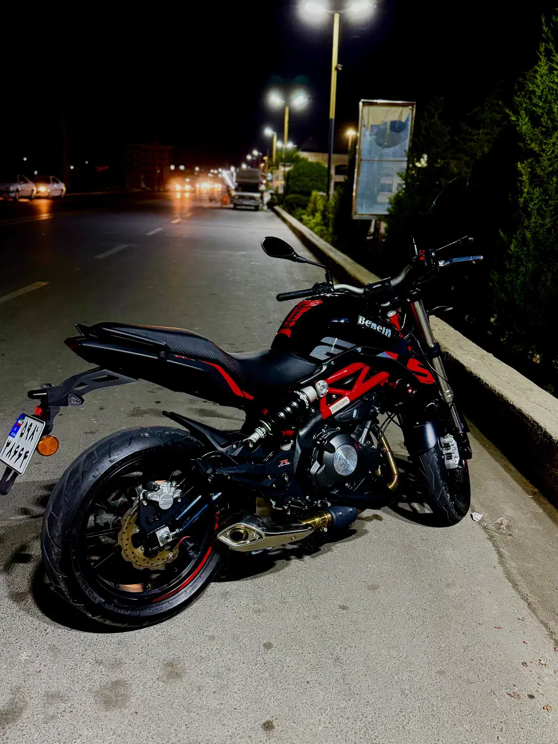 بنلی جفت ۳۰۰|موتورسیکلت|گنبد کاووس, |دیوار