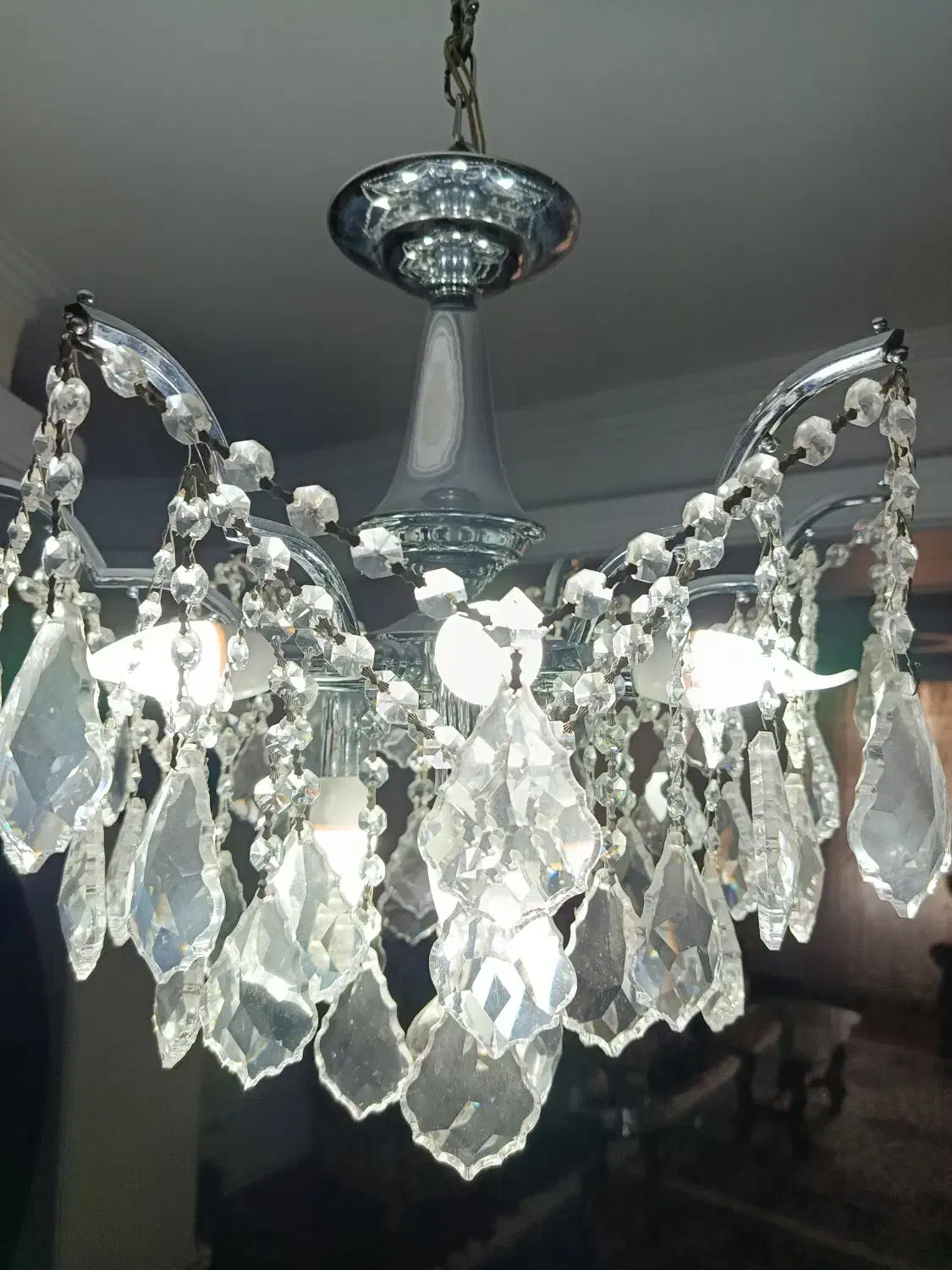 لوستر 6شاخه 9لامپ|لوستر و چراغ آویز|تبریز, |دیوار