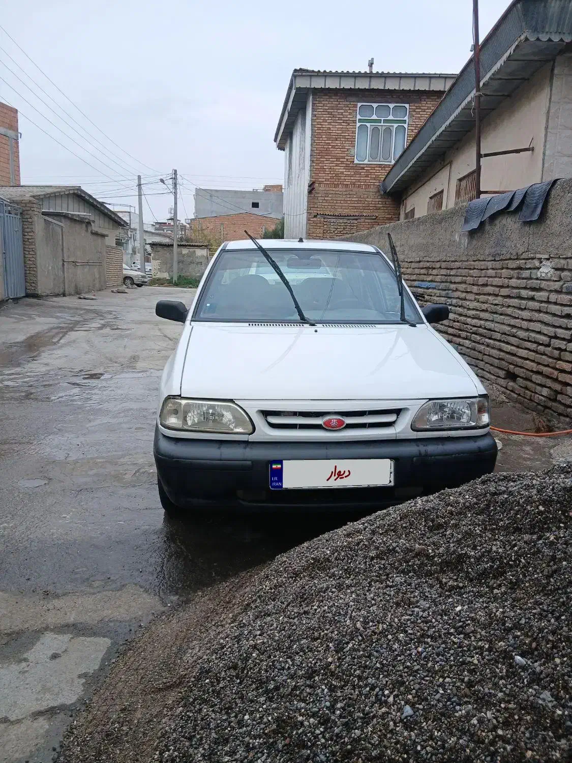 پراید سفید|خودرو سواری و وانت|بندر ترکمن, |دیوار