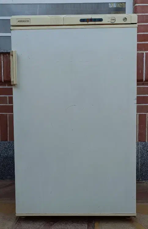 فریزر آزمایش سالم و پرقدرت|یخچال و فریزر|نیشابور, مدرس|دیوار